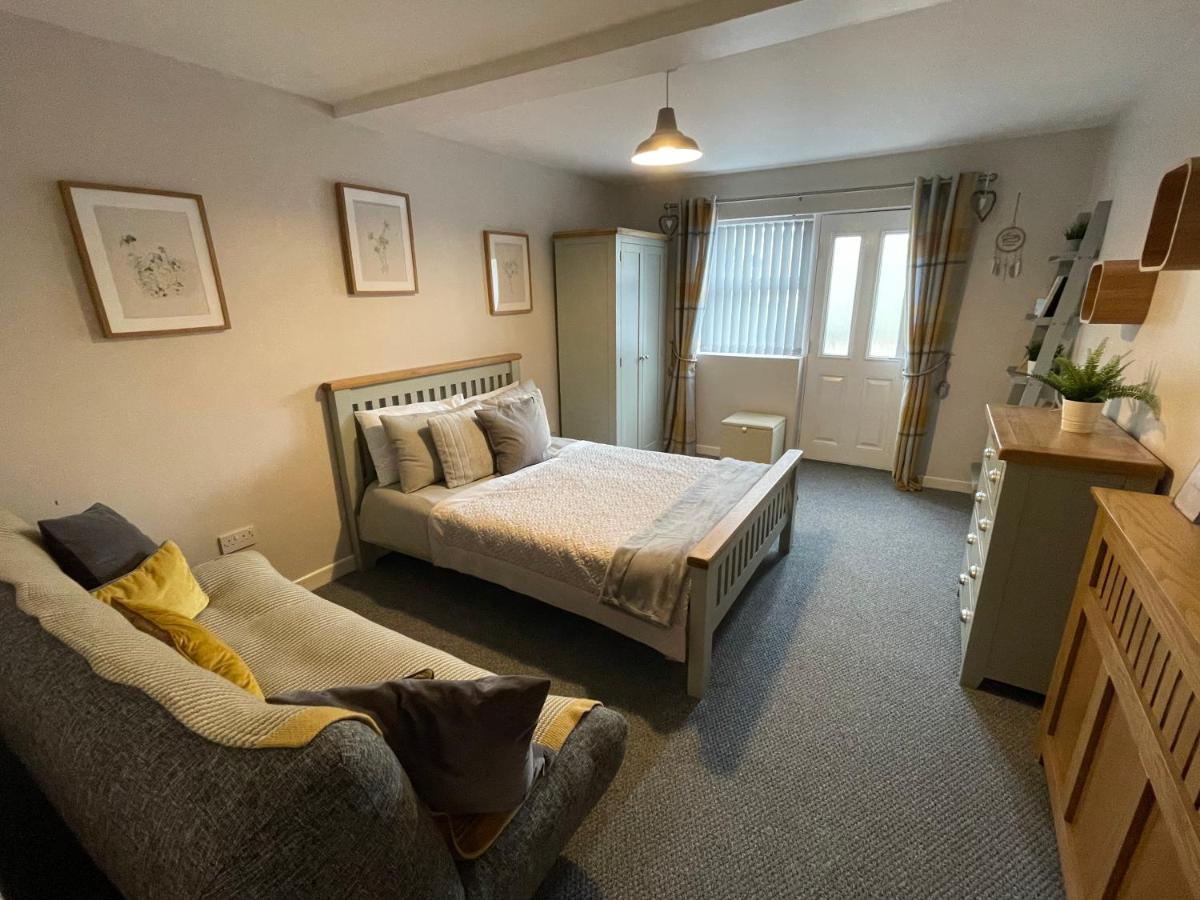 Westend Holiday Let 2 Brecon Exterior foto